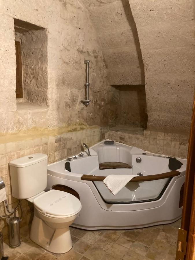 Bed and Breakfast Monte Cappa Cave House Ürgüp Zewnętrze zdjęcie