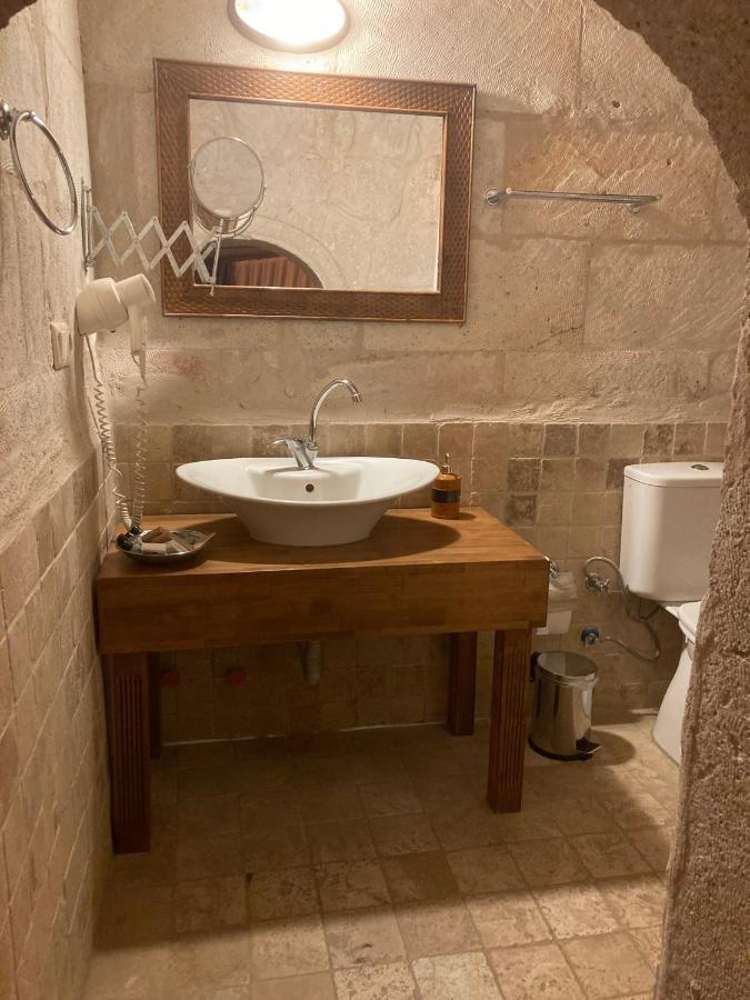 Bed and Breakfast Monte Cappa Cave House Ürgüp Zewnętrze zdjęcie