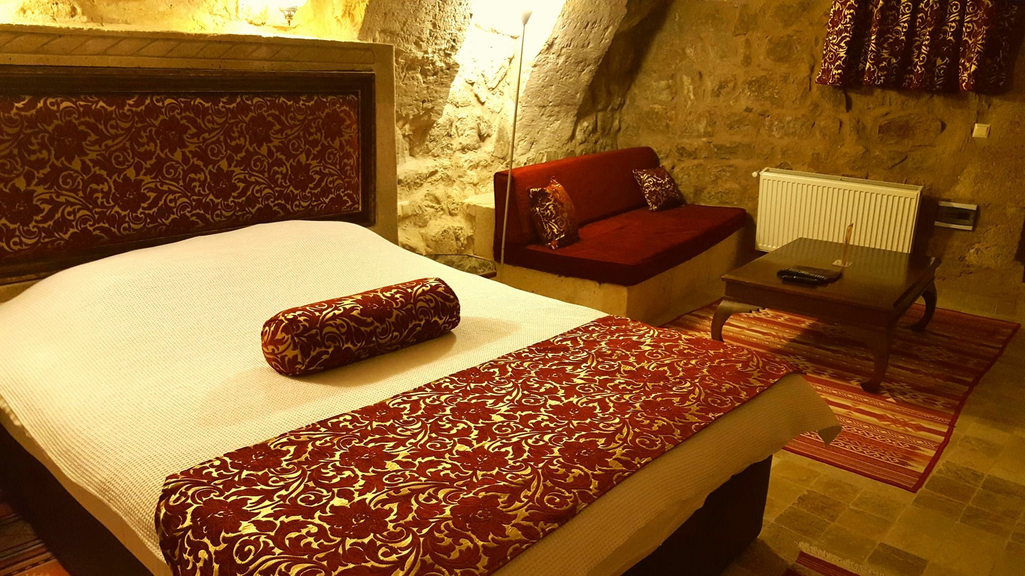 Bed and Breakfast Monte Cappa Cave House Ürgüp Zewnętrze zdjęcie